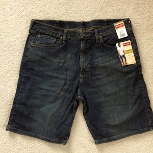 Wrangler Men’s Relaxed Fit Denim Shorts